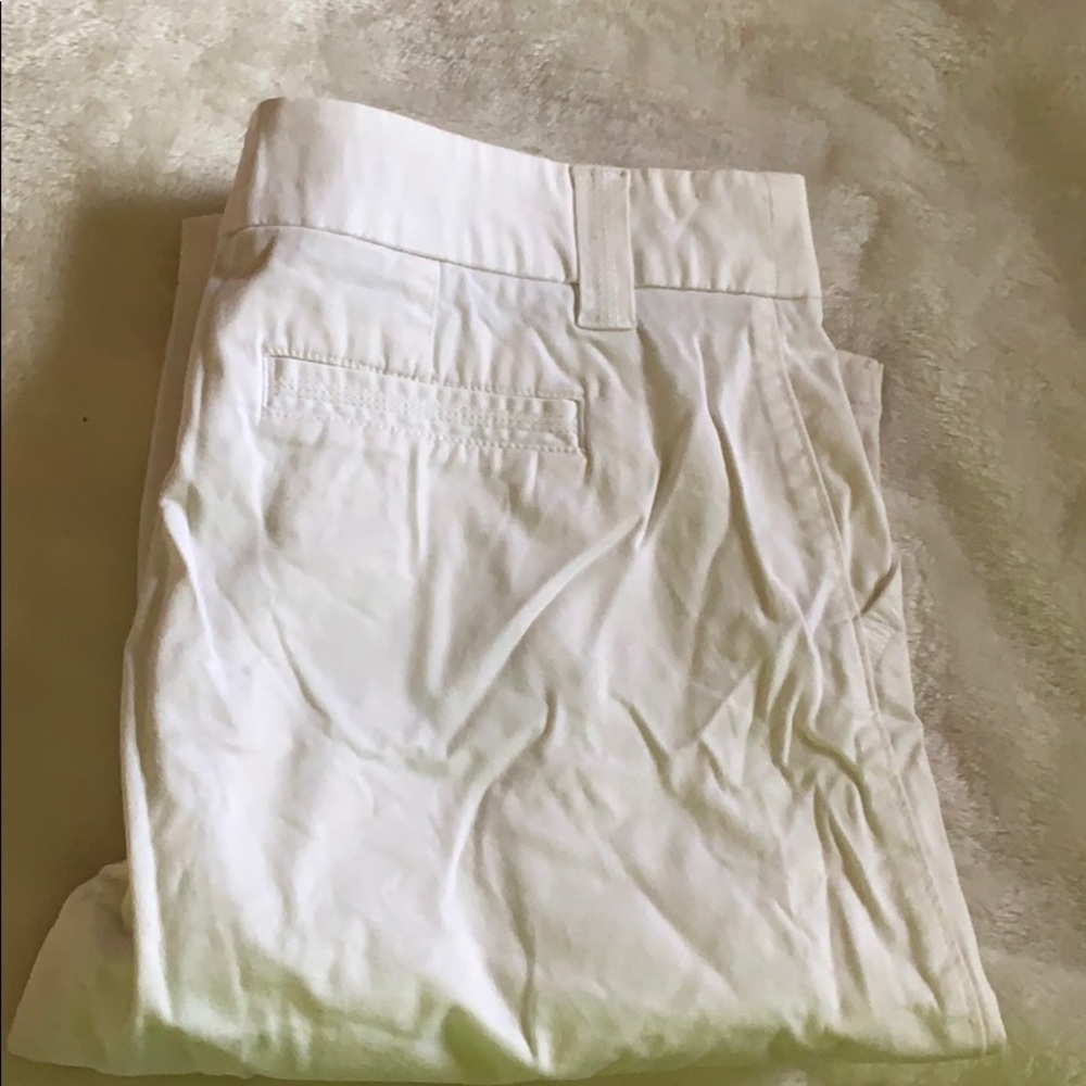 Capri white pants